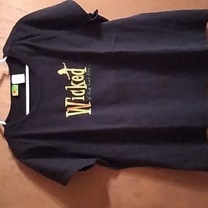 Halloween Black T-Shirt Statement Wicked if the hat fits... Size 2XL